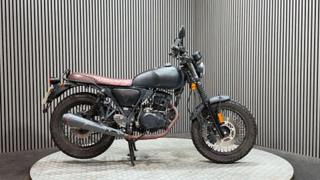WK Bikes Scrambler 2023 ONLY 6K RUNNING PROJECT BIKE SPARES OR REPAIR 125CC 1