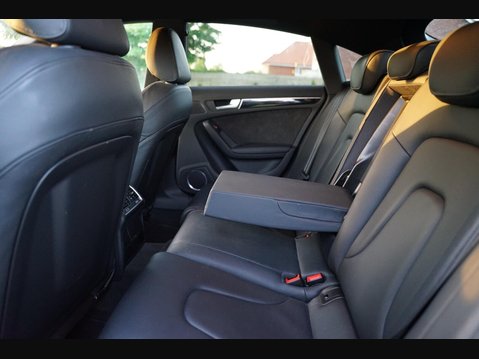 Audi A5 2.0 TDI Black Edition Plus Sportback quattro Euro 6 (s/s) 5dr 17