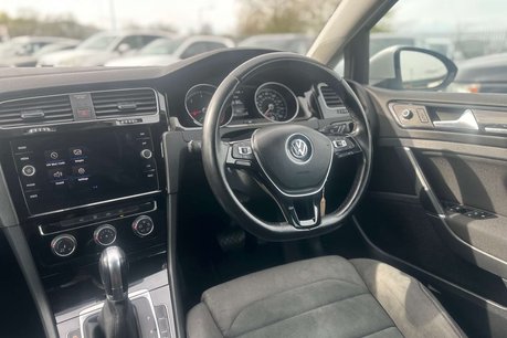 Volkswagen Golf 2.0 Golf GT TDI Semi-Auto 5dr 32