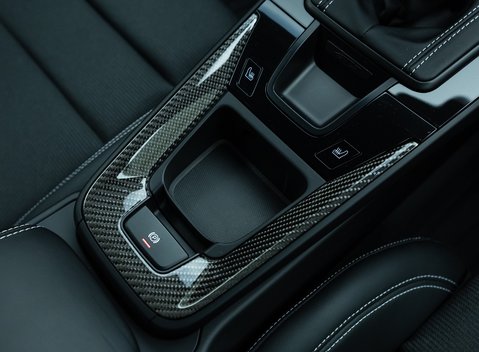 Porsche 911 GT3 TOURING (992) 26