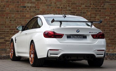 BMW M4 GTS 2