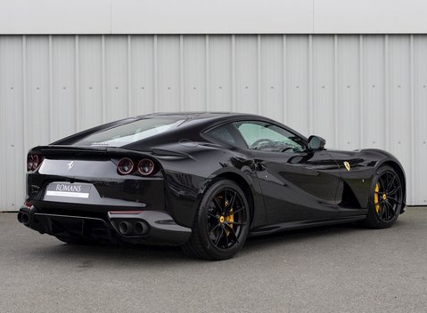 Ferrari 812 Superfast 7