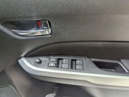 Suzuki Vitara 1.6 Vitara SZ-T 5dr 33