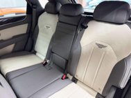 Bentley Bentayga 4.0 V8 SUV 5dr Petrol Auto 4WD Euro 6 (s/s) (550 ps) 44