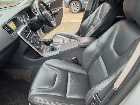 Volvo S60 2.0 S60 SE Nav D3 4dr 46