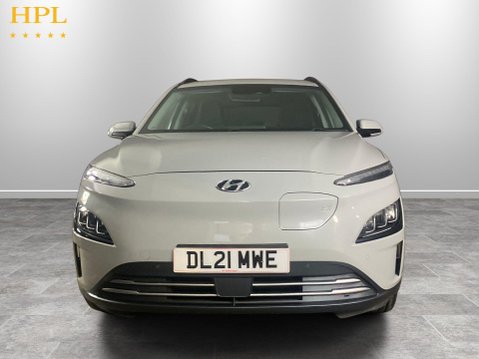 Hyundai KONA 64kWh Premium SUV 5dr Electric Auto (10.5kW Charger) (204 ps) Cruise Contr 2