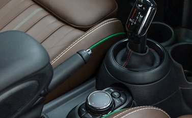 Mini Hatch S '60 Years' Edition 19