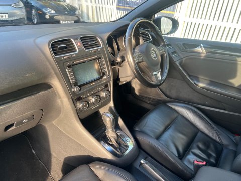 Volkswagen Golf GT TSI DSG 28