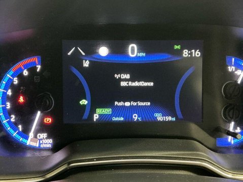Toyota Corolla 1.8 VVT-h Icon Tech Touring Sports CVT Euro 6 (s/s) 5dr 9