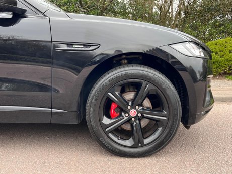 Jaguar F-Pace 2.0 D180 R-Sport Auto AWD Euro 6 (s/s) 5dr 8