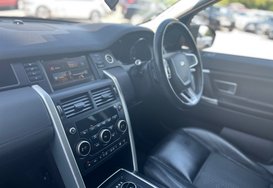 Land Rover Discovery Sport 2.2 SD4 SE TECH AUTO 7 SEATS 36