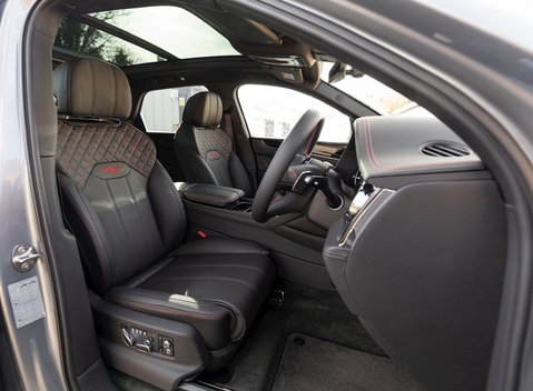Bentley Bentayga V8 First Edition 12