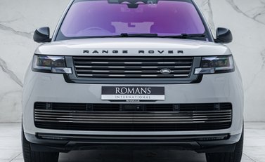Land Rover Range Rover P510e SV 7