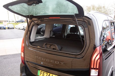 Peugeot Rifter GT STANDARD 39