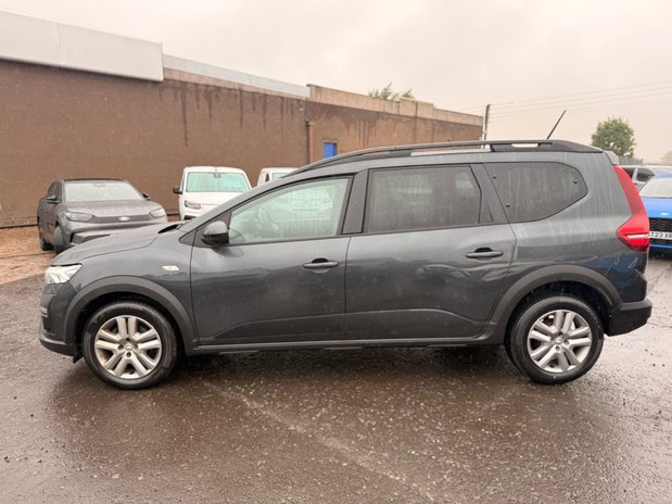 Dacia Jogger COMFORT TCE 4