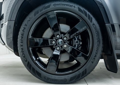 Land Rover Defender 90 V8 CARPATHIAN EDITION