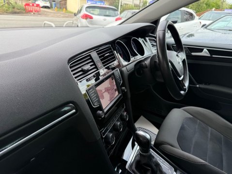 Volkswagen Golf 1.6 TDI BlueMotion Tech GT Edition DSG Euro 6 (s/s) 5dr 15