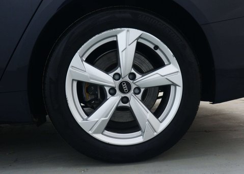 Audi A6 2.0 TFSIe 50 Sport Saloon 4dr Petrol Plug-in Hybrid S Tronic quattro Euro 6 17