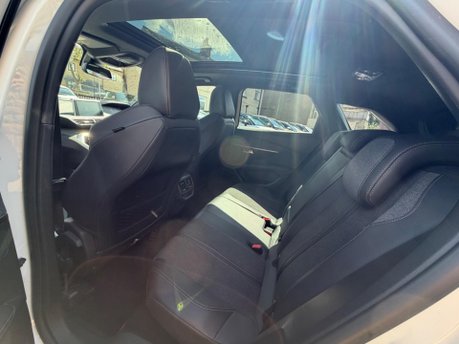 Peugeot 3008 BLUEHDI S/S GT LINE PREMIUM 12