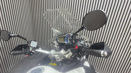 Triumph Tiger 2012 39K RECENTLY SERVICED LONG MOT ADVENTURE BIKE 800CC 41
