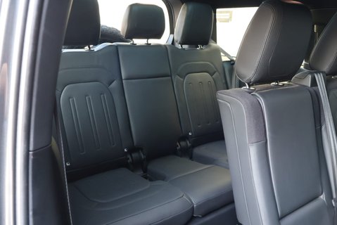 Land Rover Defender 130 X MHEV 8 SEATER STYLED BY SEEKER HUGE SPEC  24