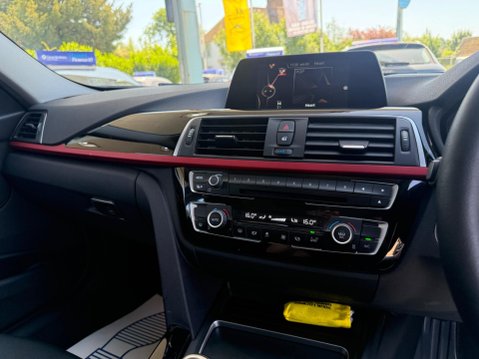 BMW 3 Series 2.0 320d Sport Touring Euro 6 (s/s) 5dr 41