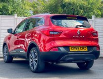 Renault Kadjar 1.5 dCi Signature Nav SUV 5dr Diesel EDC Euro 6 (s/s) (110 ps) 8