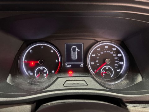 Volkswagen Transporter 2.0 Transporter T28 Highline TDI 24