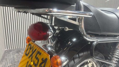 Triumph Bonneville 2004 ONLY 14K LONG MOT TOP BOX VERY CLEAN MODERN RETRO 790 52