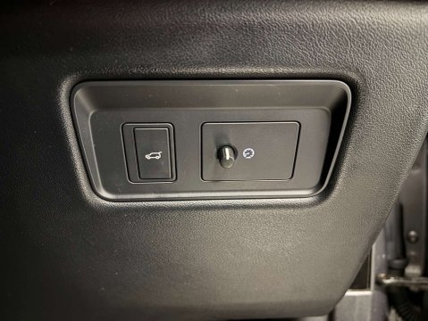 Land Rover Range Rover Sport SDV6 HSE 12