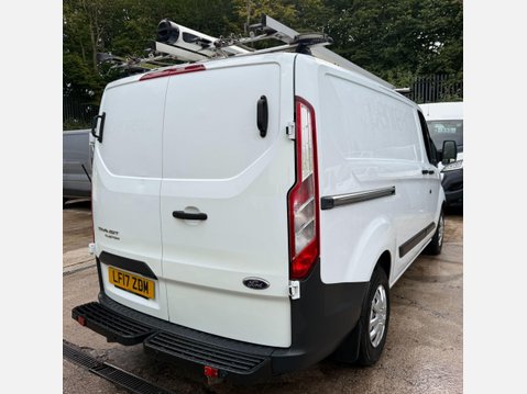 Ford Transit Custom 2.0 TDCi 310 Panel Van 5dr Diesel Manual L1 H1 (157 g/km, 104 bhp) 11