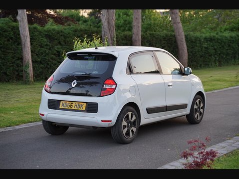 Renault Twingo 1.0 SCe Play Euro 6 5dr 14