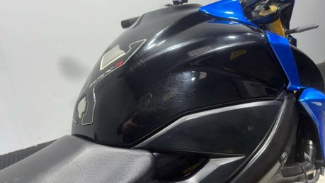 Suzuki GSX-S GSR750 2017 25K NAKED BIKE 750CC MOT WARRANTY 33