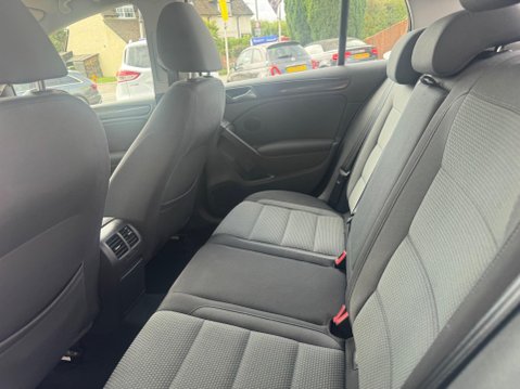 Volkswagen Golf 2.0 TDI Match DSG Euro 5 5dr 24