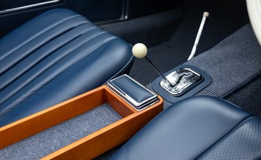 Mercedes-Benz 280 SL W113 Pagoda 29