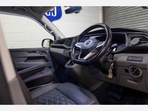 Volkswagen Transporter 2.0 BiTDI T32 Highline Panel Van 5dr Diesel DSG FWD SWB Euro 6 (s/s) (199 p 13