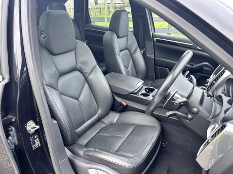 Porsche Cayenne PLATINUM EDITION D V6 TIPTRONIC 15