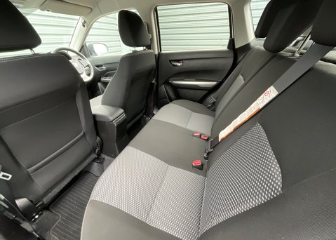 Suzuki Vitara 1.4 Boosterjet Hybrid SZ-T 14
