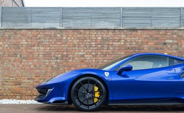 Ferrari 488 Pista 26