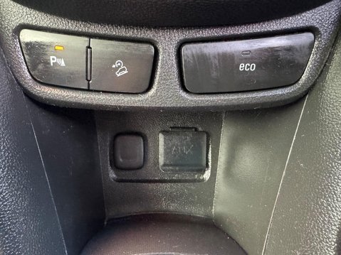Vauxhall Mokka 1.6 SE 2WD Euro 5 (s/s) 5dr 20