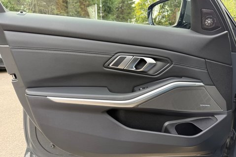 BMW 3 Series 330E M SPORT PHEV -VISIBILITY/TECH/PRO PACKS - HARMAN KARDON 14