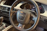 Audi A4 2.0 TFSI S line Estate 5dr Petrol S Tronic quattro Euro 5 (s/s) (211 ps) 44