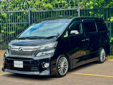 Toyota Vellfire Sunroof 2