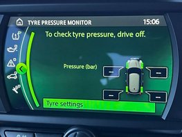 Mini Hatch 1.5 Cooper Sport Auto 3dr 40