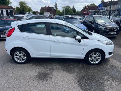 Ford Fiesta 1.0T EcoBoost Zetec Euro 6 (s/s) 5dr 6