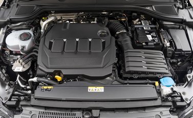 Volkswagen Golf 8 2.0 TDI Style 28