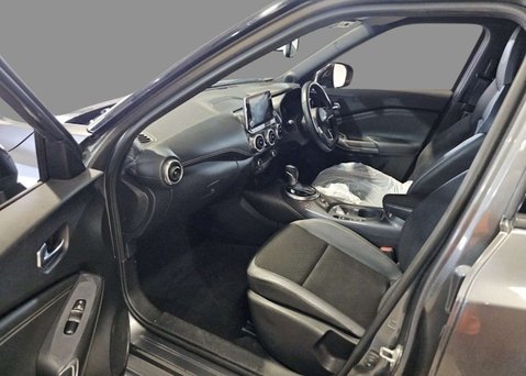 Nissan Juke 1.6 N-Connecta SUV 5dr Petrol Hybrid Auto Euro 6 (143 ps) 7