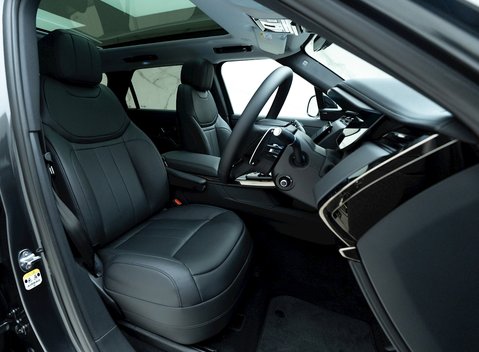 Land Rover Range Rover Sport P440e Dynamic SE 10