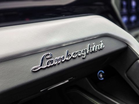 Lamborghini Urus 4.0 V8 BiTurbo SUV 5dr Petrol Auto 4WD Euro 6 (650 ps) 53