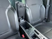 Renault Megane ICONIC E-TECH 32